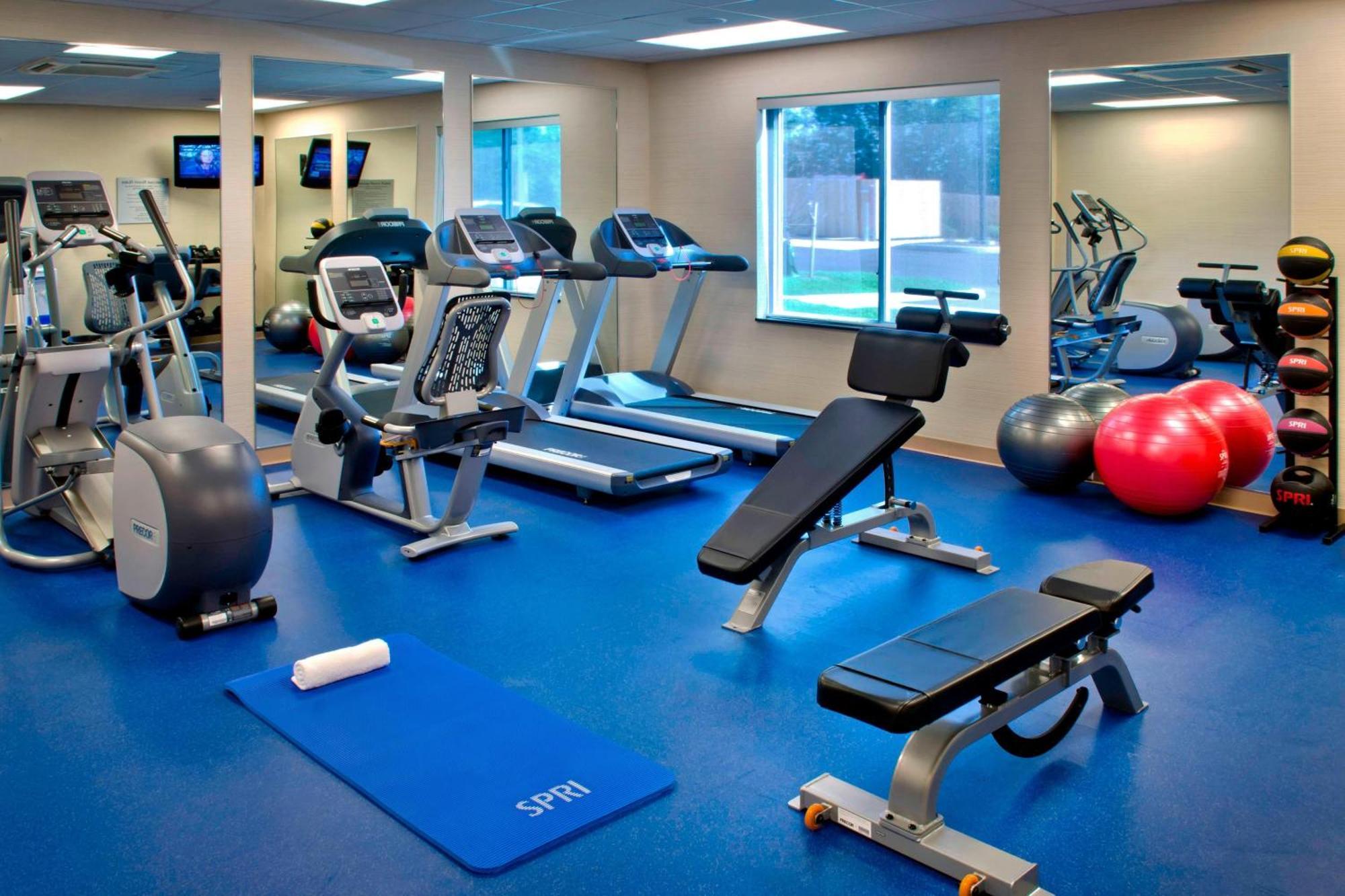 Fairfield Inn & Suites By Marriott Watertown Thousand Islands Экстерьер фото